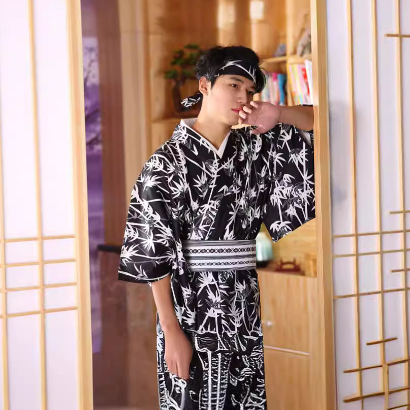 Men Formal Wear Photoshoot - Kimono Japonés con Patrón de Bambú